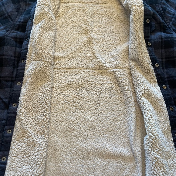 Marks Warehouse - Wind River Sherpa Lined Flannel Shacket - Picture 5 of 6